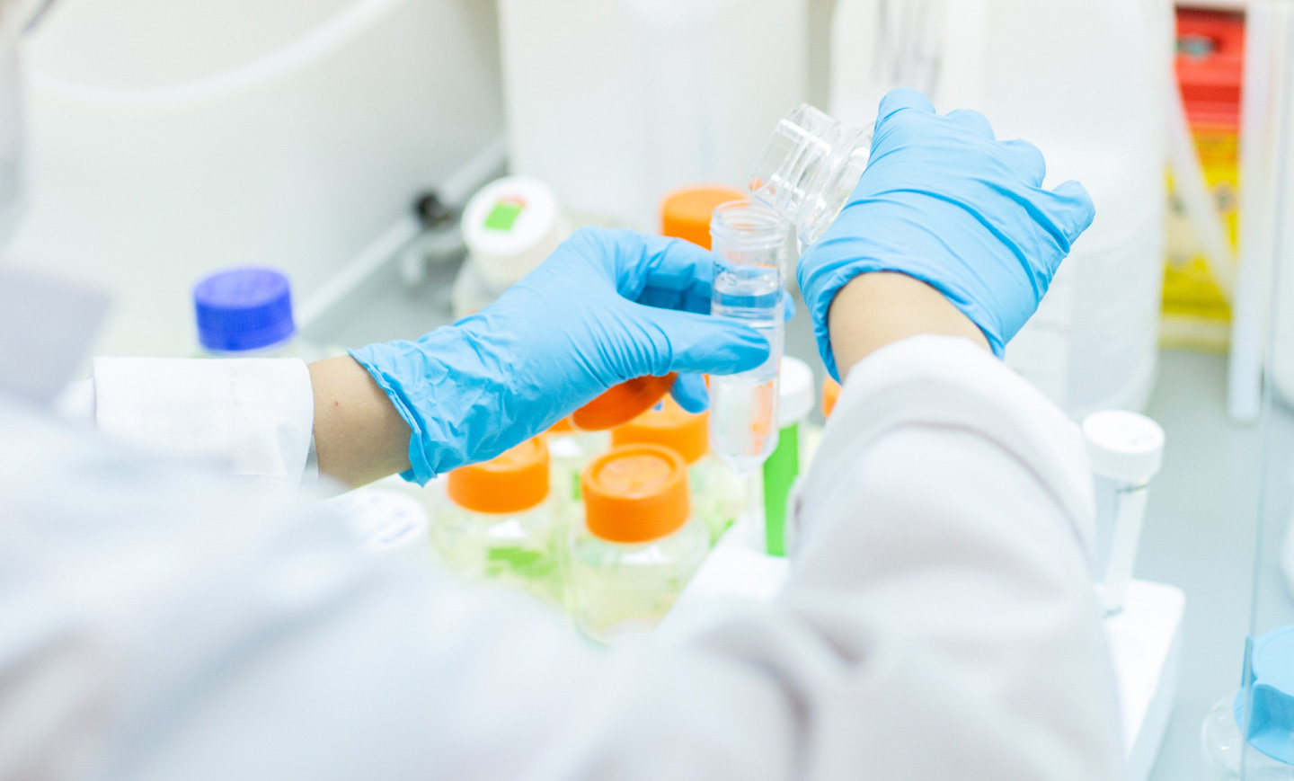 Pharmaceutical production line for advanced drug delivery systems